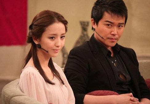 陈思成佟丽娅离婚上热搜,他们离婚的原因是什么?